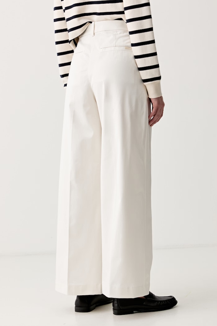 Îmbrăcăminte Calvin Klein Jeans pantaloni pentru femei, din bumbac cu elastan LV047F621G bej