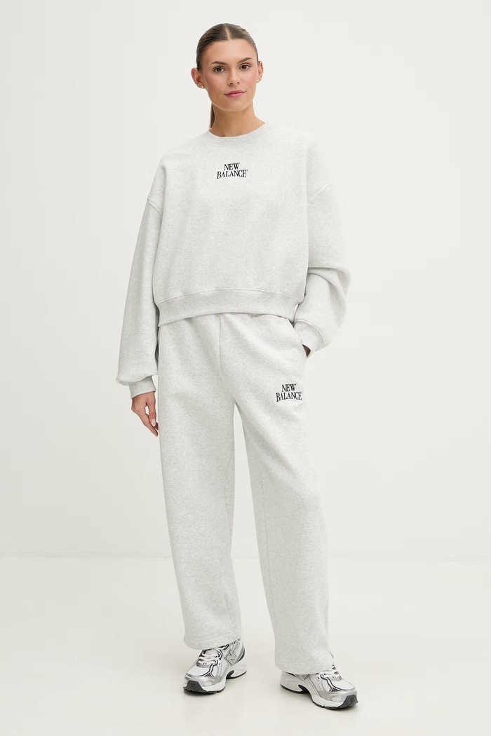 New Balance spodnie dresowe damskie Fleece WB61W1DZAHH szary SS26