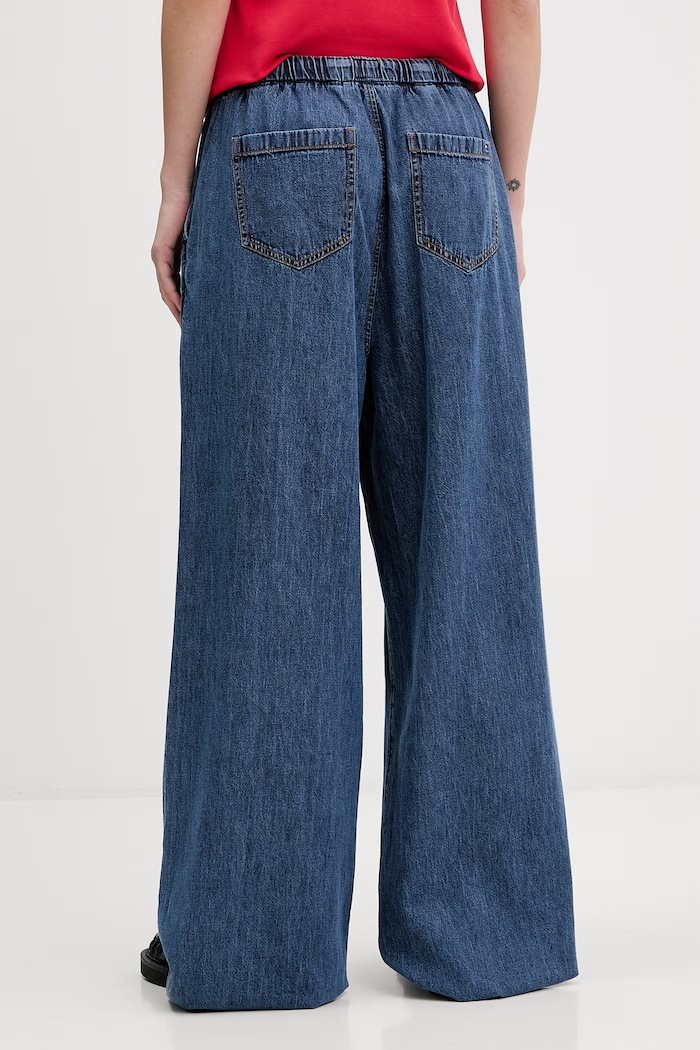 Odzież Tommy Jeans spodnie damskie bawełniane DW0DW23008 niebieski