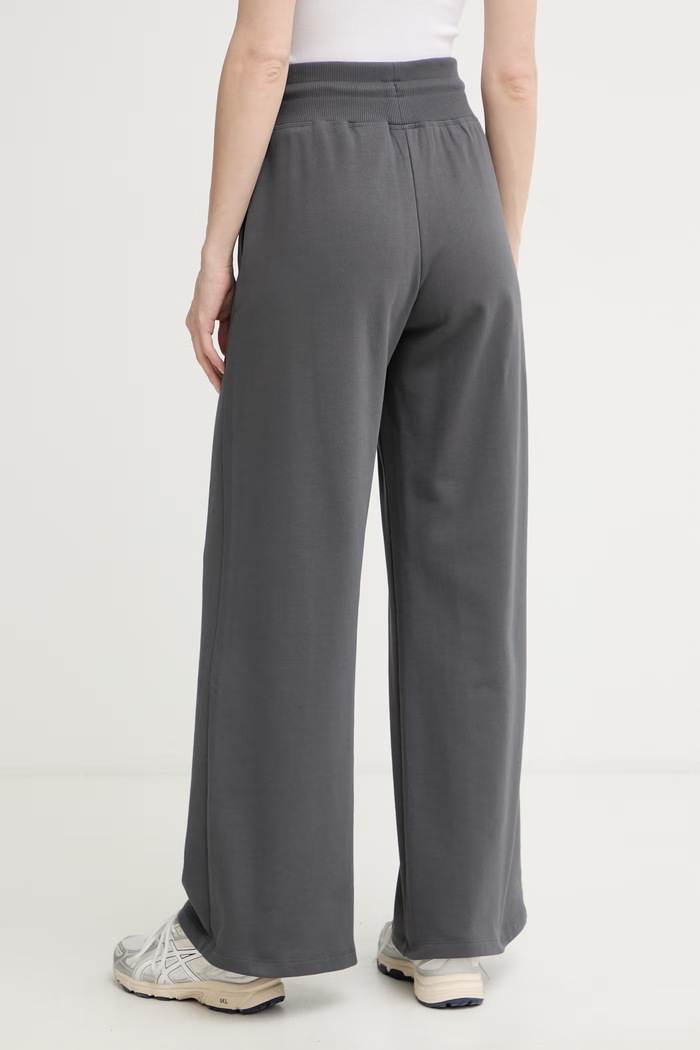 Îmbrăcăminte The North Face pantaloni de trening pentru femei, din bumbac Essential Terry Simple Dome NF0A8GQZRHI1 gri
