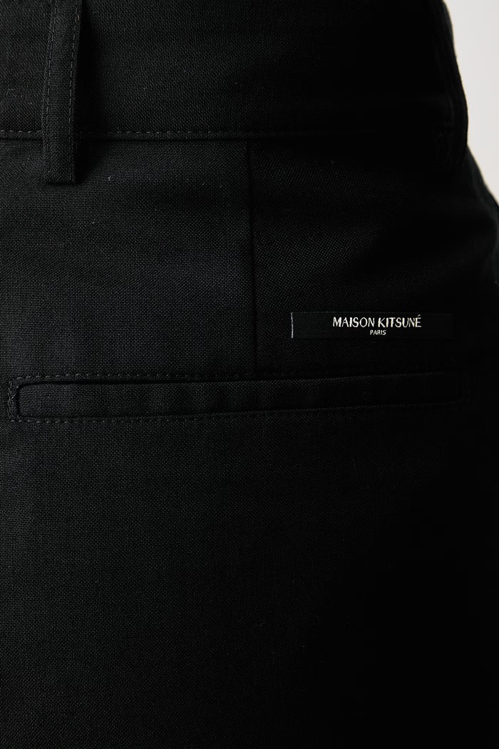 Maison Kitsuné Carrot pantaloni con misto lana da donna QW01107WT3031 nero