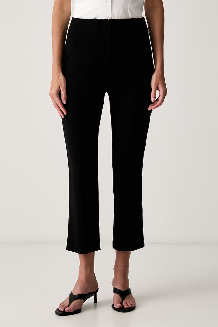 Le Privé capri hlače za žene od viskoze YSEE CAPRI NOIR crna LP00772