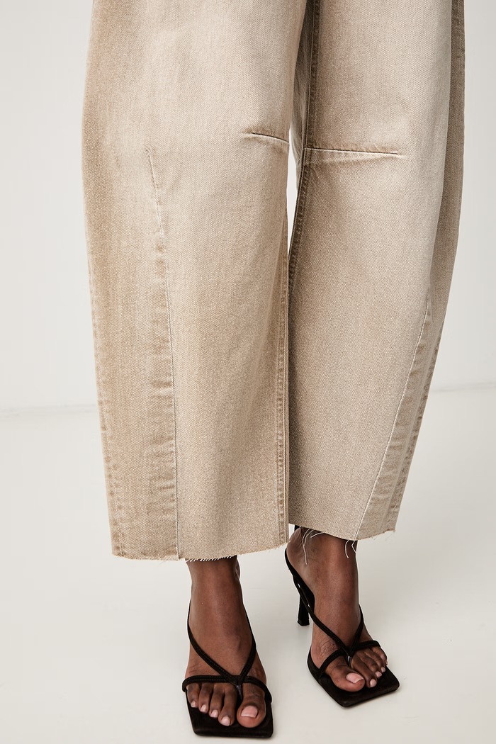 Haveone jeansy relaxed fit damskie beżowy PFA.Q083