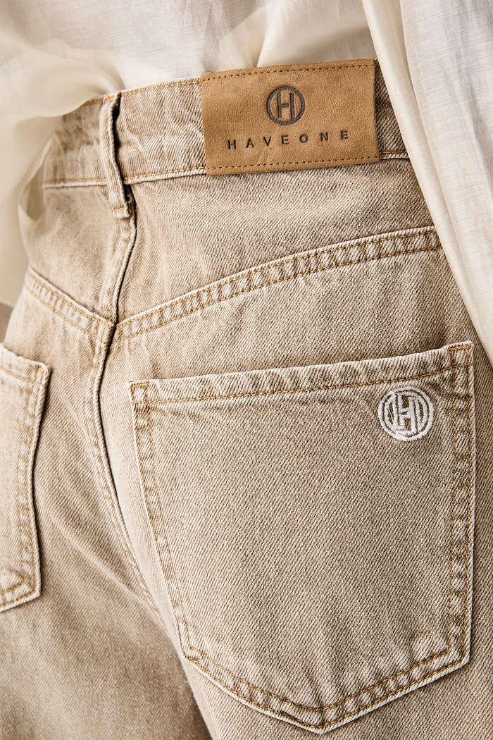 Haveone jeansy relaxed fit damskie PFA.Q083 beżowy