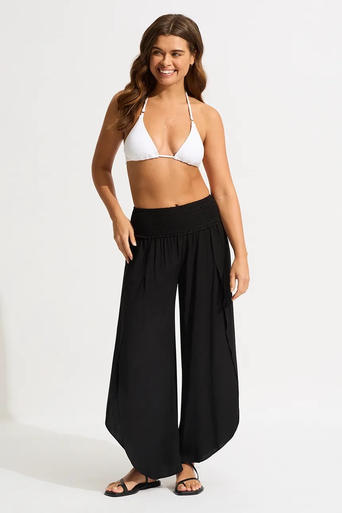 Seafolly spodnie baggy damskie z wiskozy Shirred Waist Wrap czarny 53341.PA