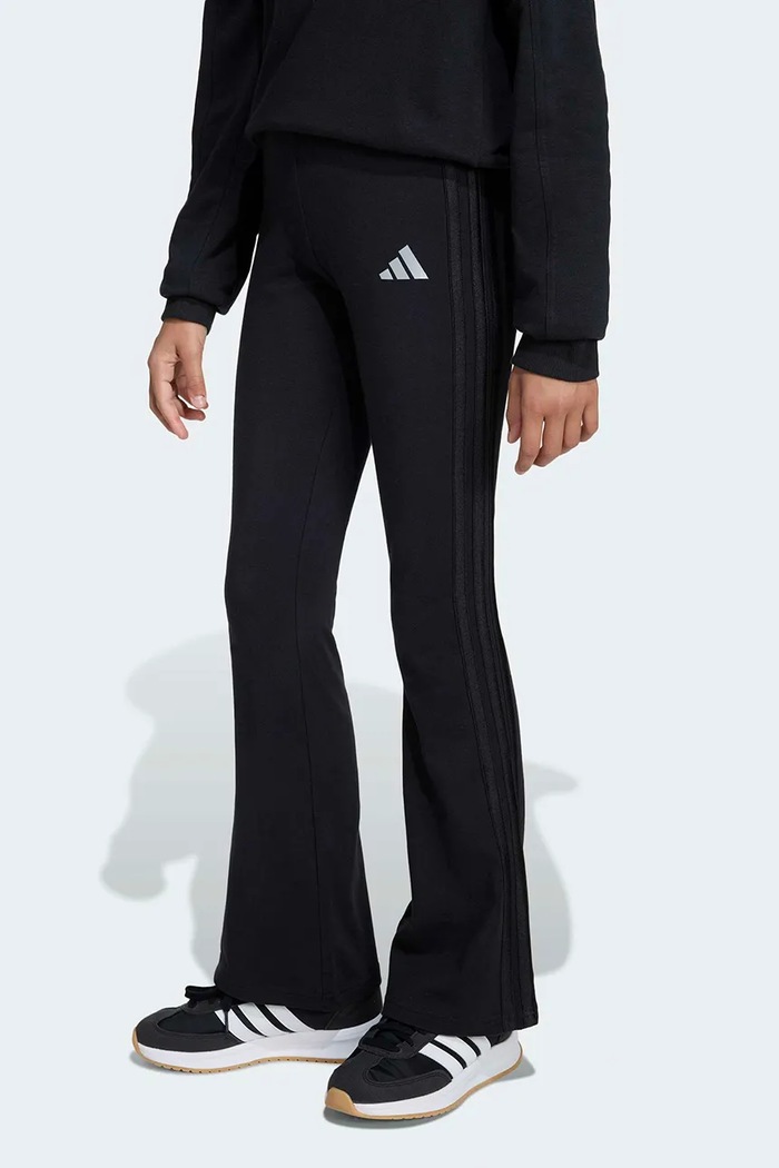 Παιδικό φούτερ adidas απλικέ μαύρο KB7043