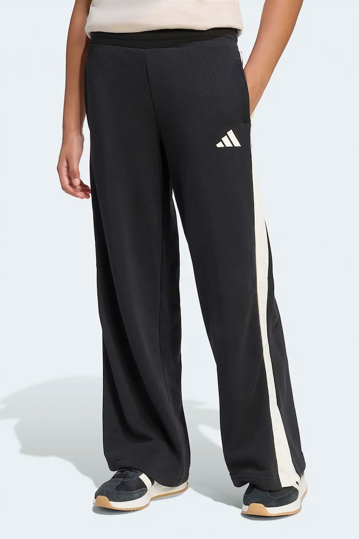adidas pantaloni de trening pentru copii tricotaj negru KC4644