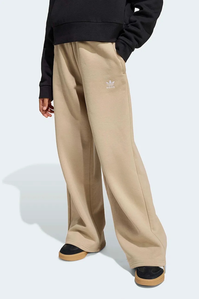 Detské tepláky adidas Originals s elastanom béžová KE0396