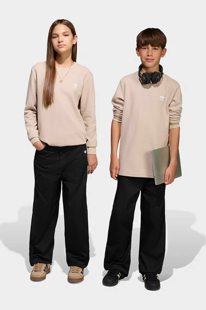 Детски панталон adidas Originals текстил черен KC7033