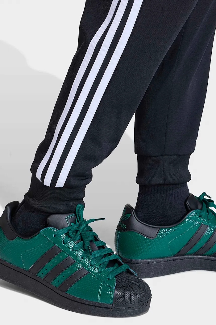 adidas Originals spodnie dresowe dziecięce KE2862