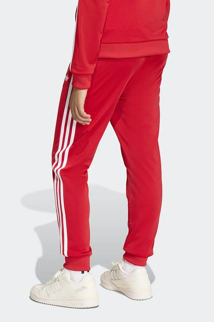 Detské tepláky adidas Originals KE2861 červená