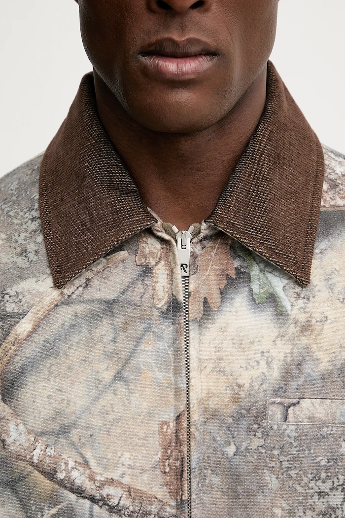 Бавовняна куртка Represent Real Tree Camo MLM100720.55 бежевий