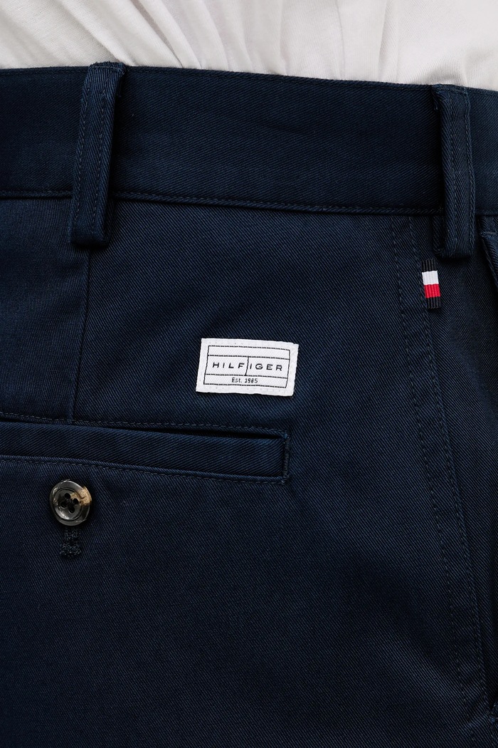 Βαμβακερό παντελόνι Tommy Hilfiger σκούρο μπλε MW0MW41914