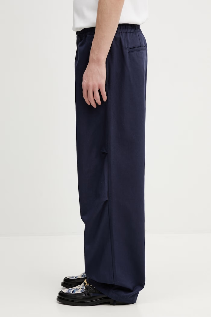 Памучен панталон Kenzo FG55PA5089OD тъмносин SS26