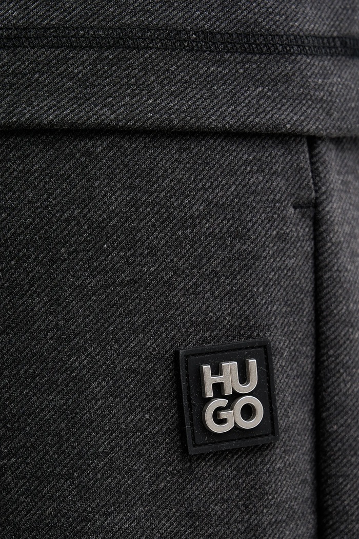 Nohavice HUGO Dineto sivá 50553432