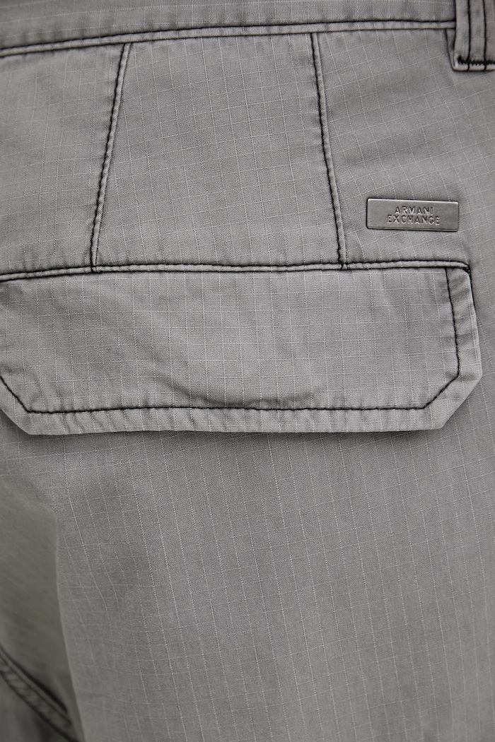 Pamučne hlače Armani Exchange siva XM001828.AF18577