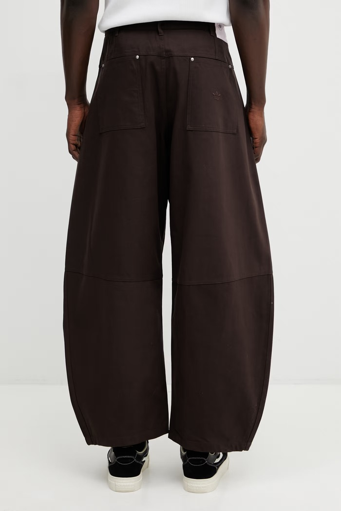 Odjeća Hlače adidas Originals KG6442 smeđa