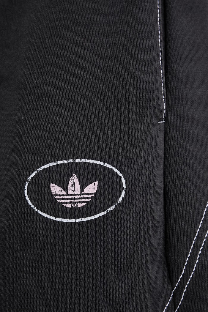 Oblečenie Tepláky adidas Originals KG6456 sivá