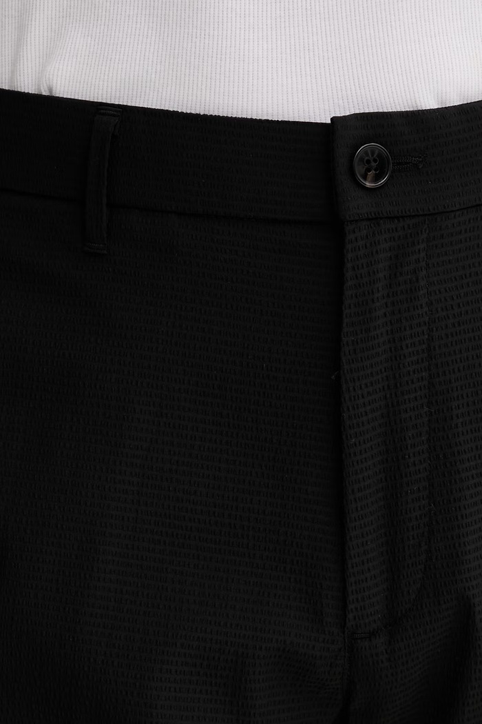 Calvin Klein nohavice chinos pánske čierna LV04LF609G