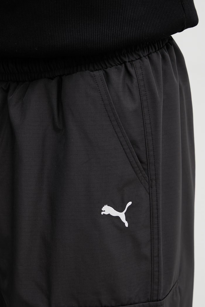 Puma Future pantaloni de trening pentru bărbați negru 633033
