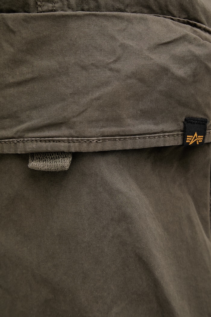 Alpha Industries pantaloni pentru bărbați, din bumbac Division Pant verde 266203