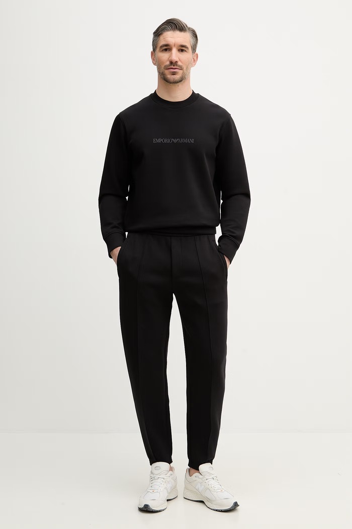 Emporio Armani pantaloni de trening EM004542.AF10013 negru SS26