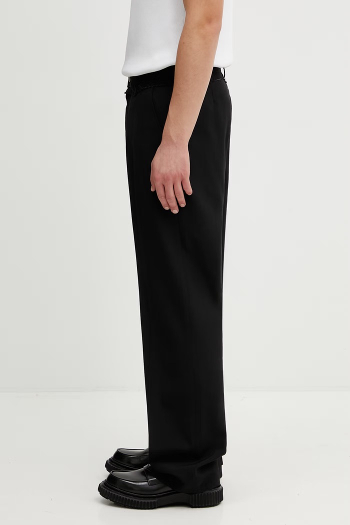MM6 Maison Margiela Spodnie męskie z dodatkiem wełny SH0KA0062.MTN133.961 czarny SS26