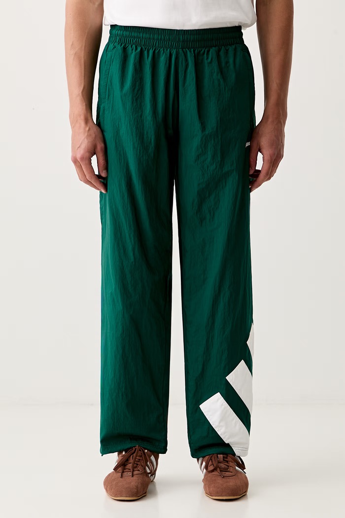 adidas Originals spodnie straight męskie TRACK PANT tkanina zielony KE0870