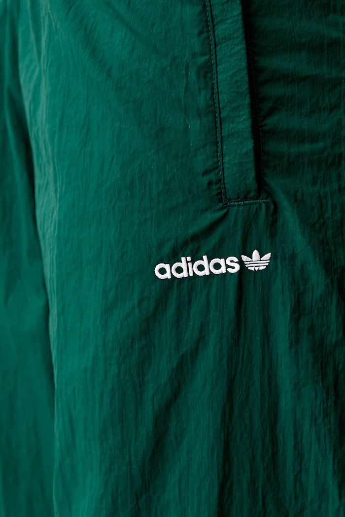 adidas Originals ravne hlače moške TRACK PANT zelena KE0870