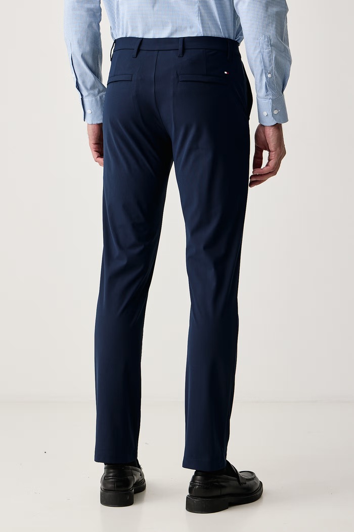 Odzież Tommy Hilfiger Spodnie chinos męskie MW0MW43408 granatowy
