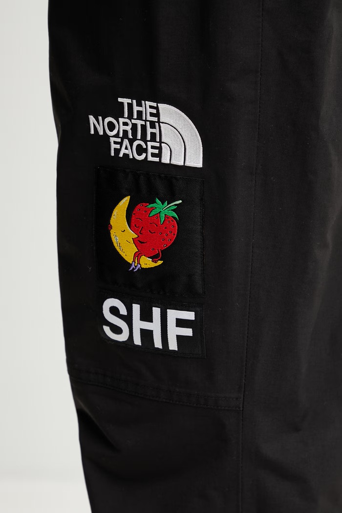 The North Face x SHF панталон мъжки The North Face NF0A8HHMJK31 черен