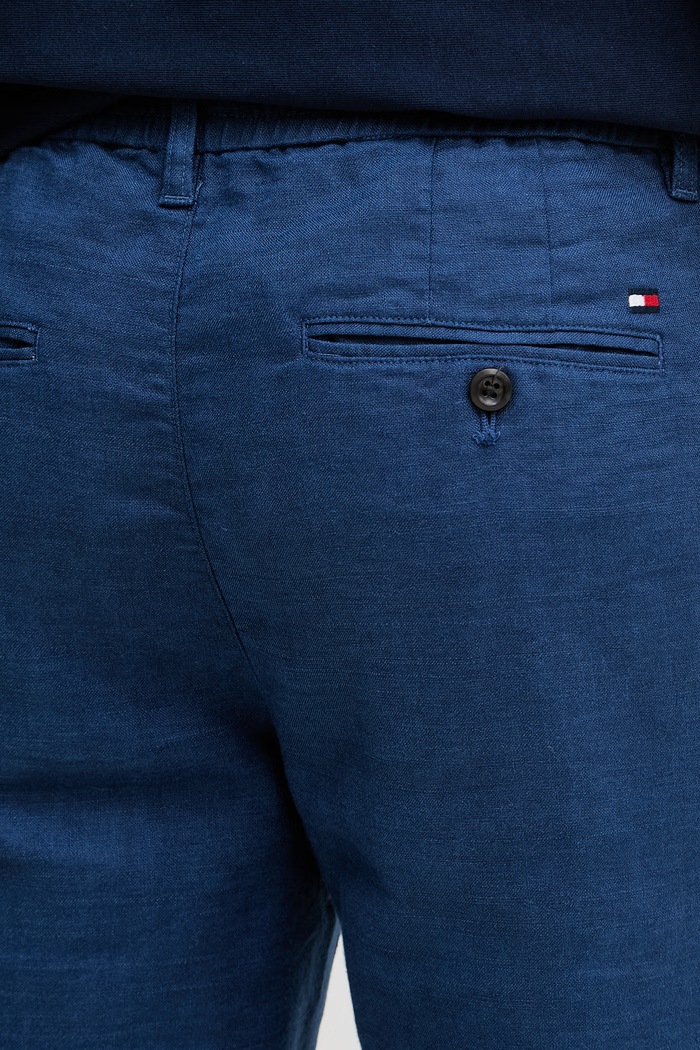 Tommy Hilfiger pantaloni pentru bărbați, cu in bleumarin MW0MW42337