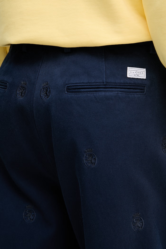 Tommy Hilfiger pantaloni pentru bărbați, din bumbac bleumarin MW0MW43111