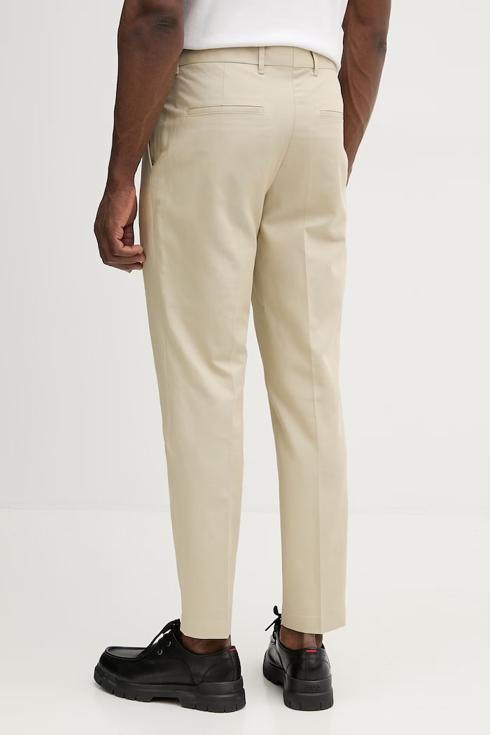 Abbigliamento BOSS pantaloni con lino Perin 50567905 verde