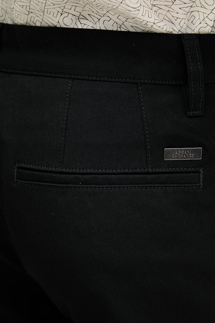 Armani Exchange nohavice pánske čierna XM002877.AF25462