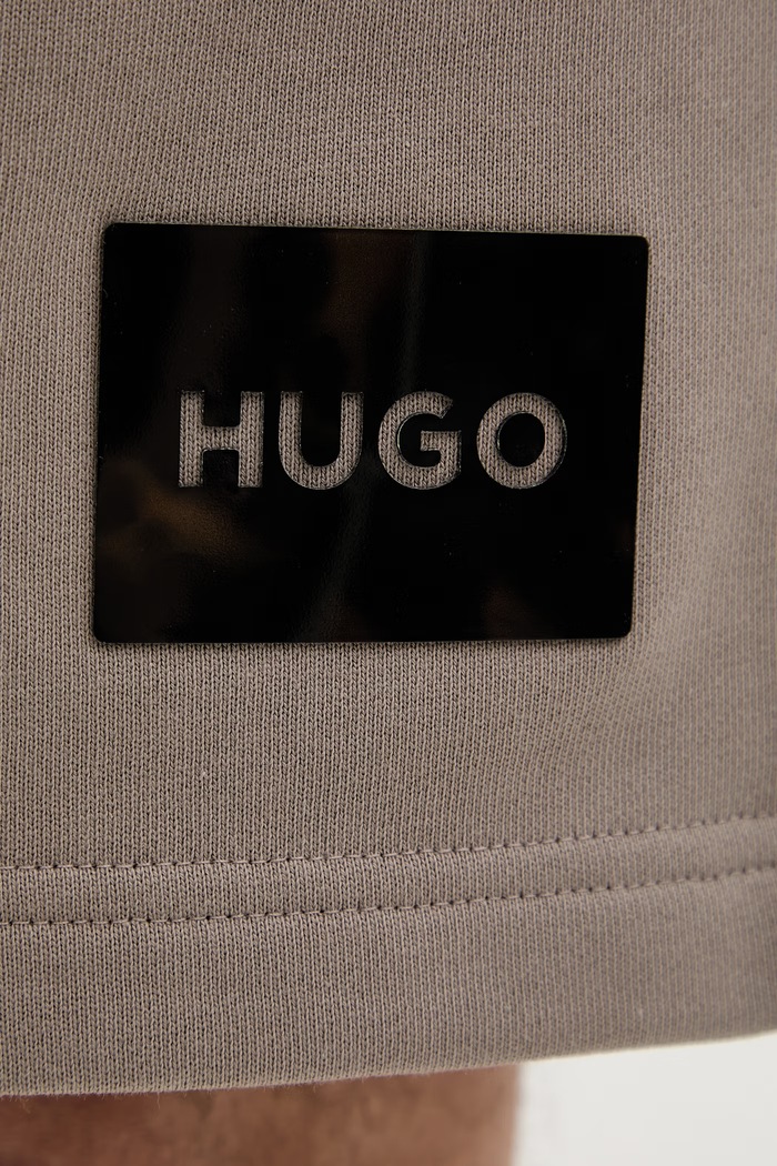 HUGO teplákové nohavice pánske bavlnené Darix béžová 50557471