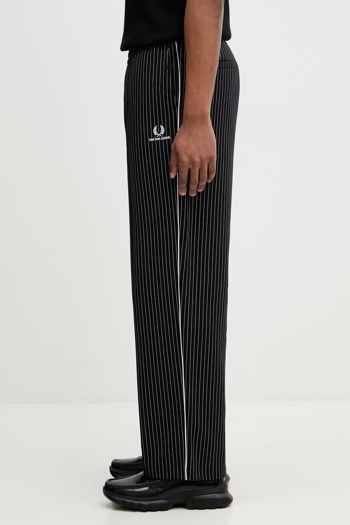 Fred Perry Spodnie męskie x Kris Van Assche ST2101 czarny SS26