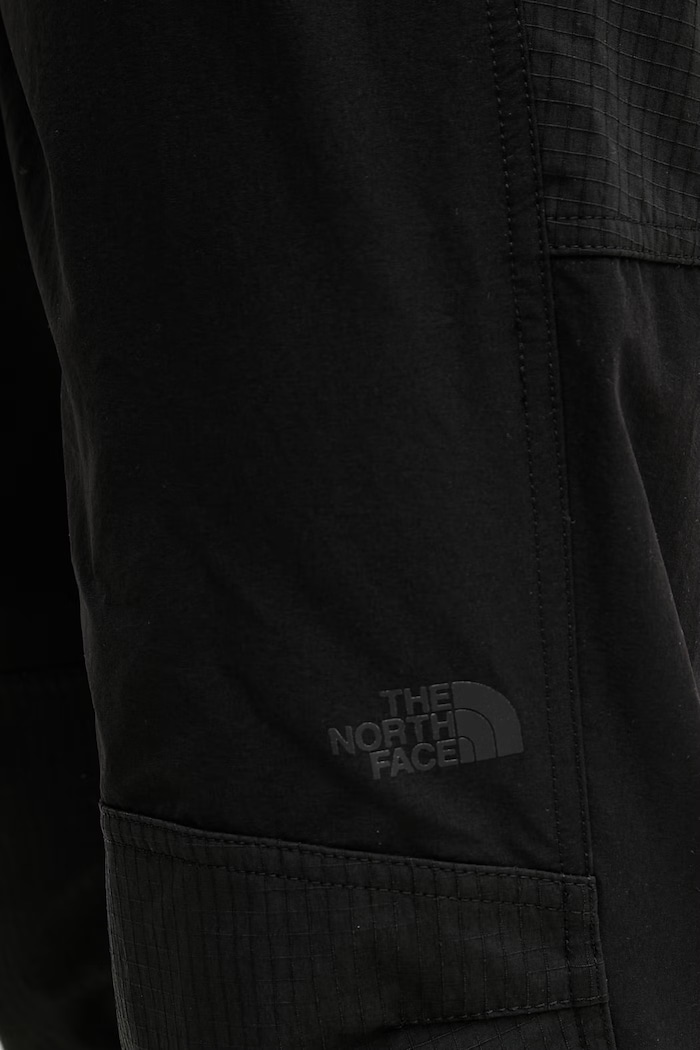 The North Face trekingové nohavice pánske Basin pro NF0A8B50JK31 čierna