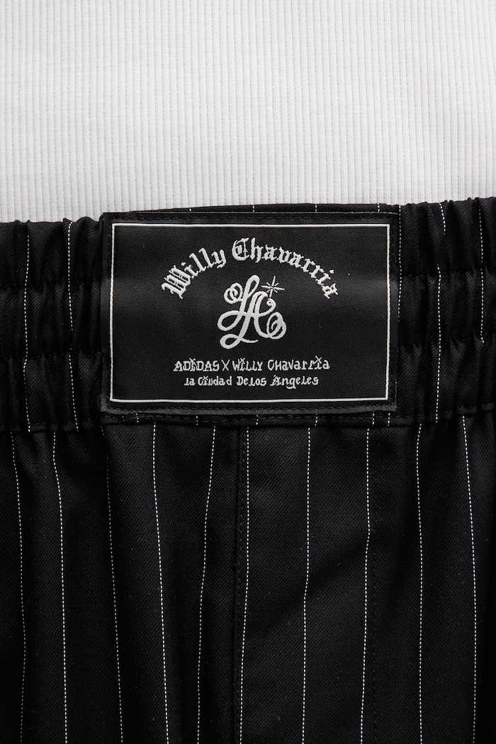 adidas Originals x Willy Chavarria pantaloni pentru bărbați cu amestec de lână merino KR8688 negru