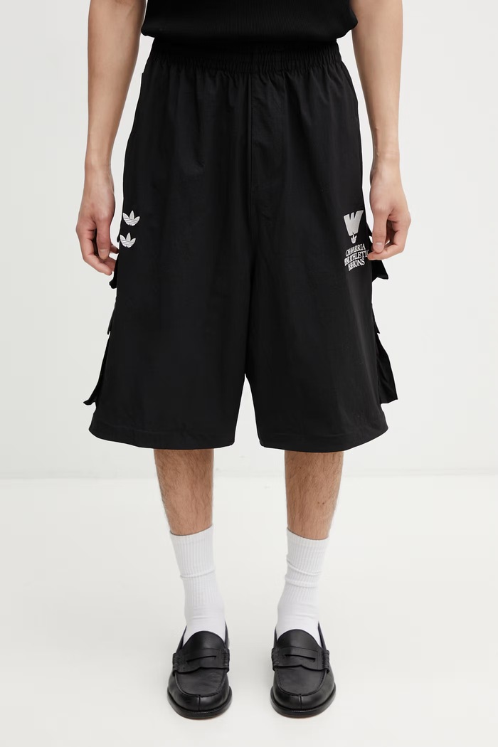 adidas Originals adidas x Willy Chavaria pantaloni de trening pentru bărbați KS6439. negru