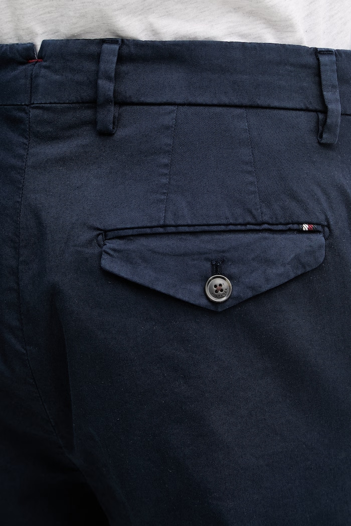 Tommy Hilfiger nohavice regular pánske bavlnené s elastanom tmavomodrá MW0MW42714