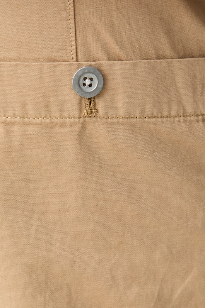 G-Star spodnie chinos męskie z bawełną Pleated Chino Relaxed Tapered beżowy D24543.D910
