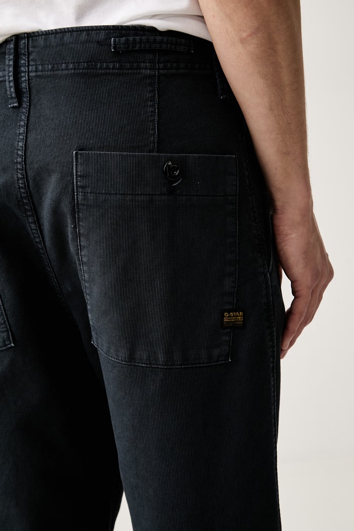 G-Star spodnie męskie bawełniane Pleated Chino Relaxed Tapered granatowy D24543.D752