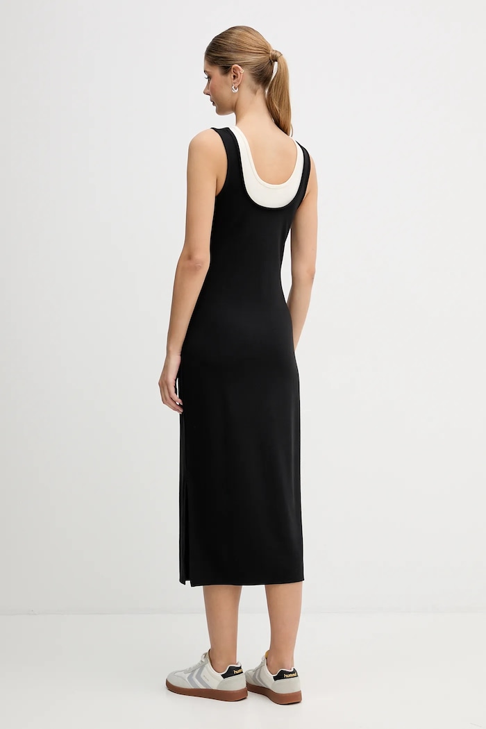 Oblečení Šaty Calvin Klein Jeans LV047E220G černá