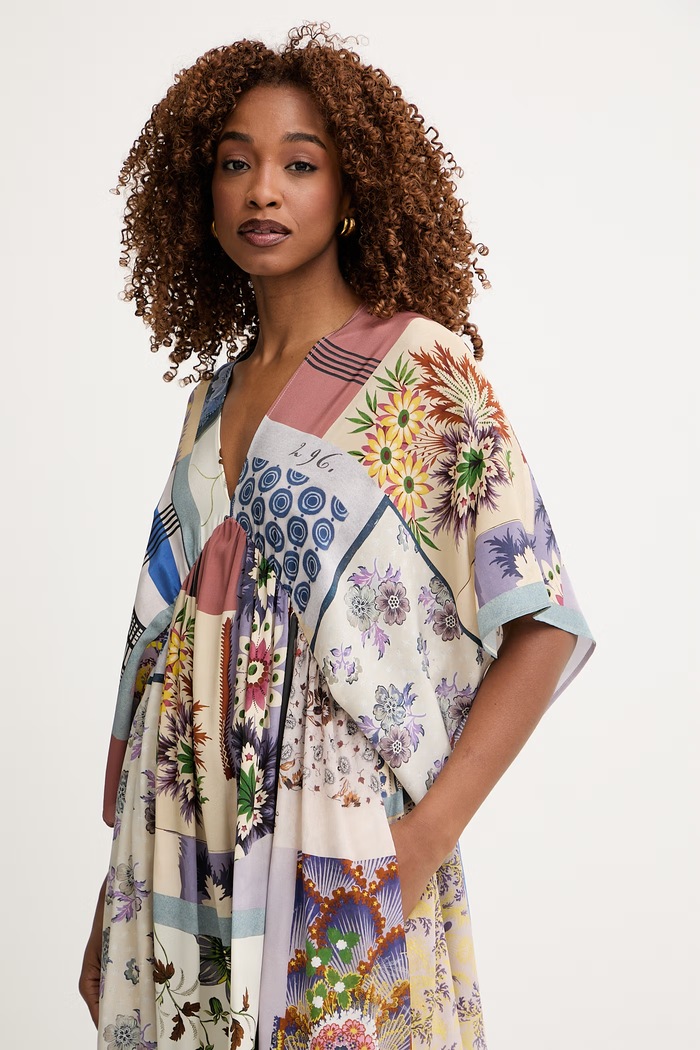 Weekend Max Mara rochie de vară din mătase NOME bej 2615221072600