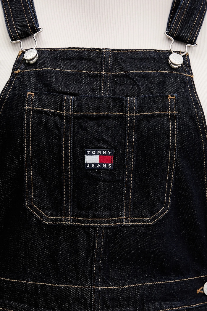 Bavlnené šaty Tommy Jeans DW0DW22555 tmavomodrá