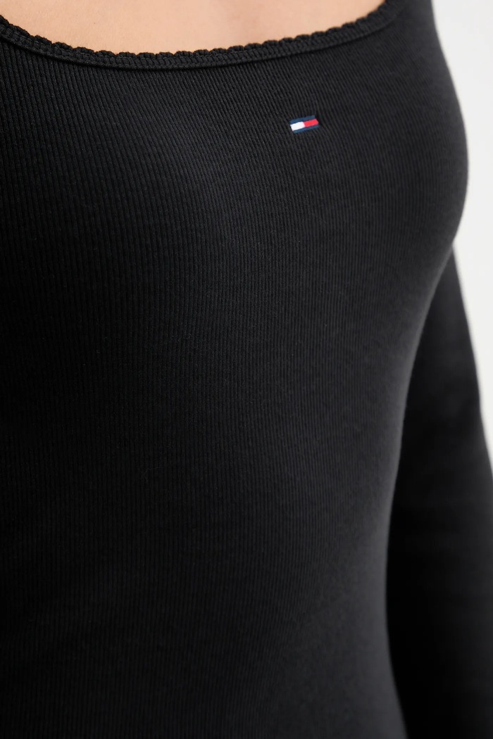 Šaty Tommy Jeans DW0DW21915 čierna