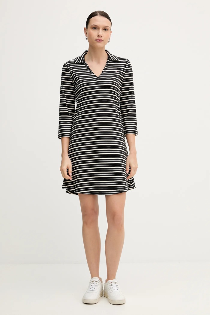 Tommy Hilfiger sukienka bawełniana WW0WW47868 czarny SS26