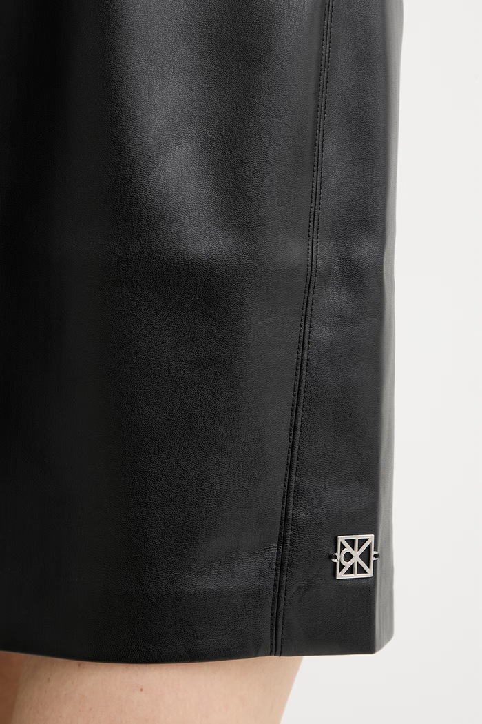 Φόρεμα Calvin Klein LV147E008G μαύρο