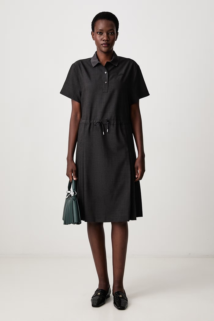 Lacoste Letní šaty hladké s vlnou EF0197 šedá SS26